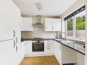 Kitchen- click for photo gallery